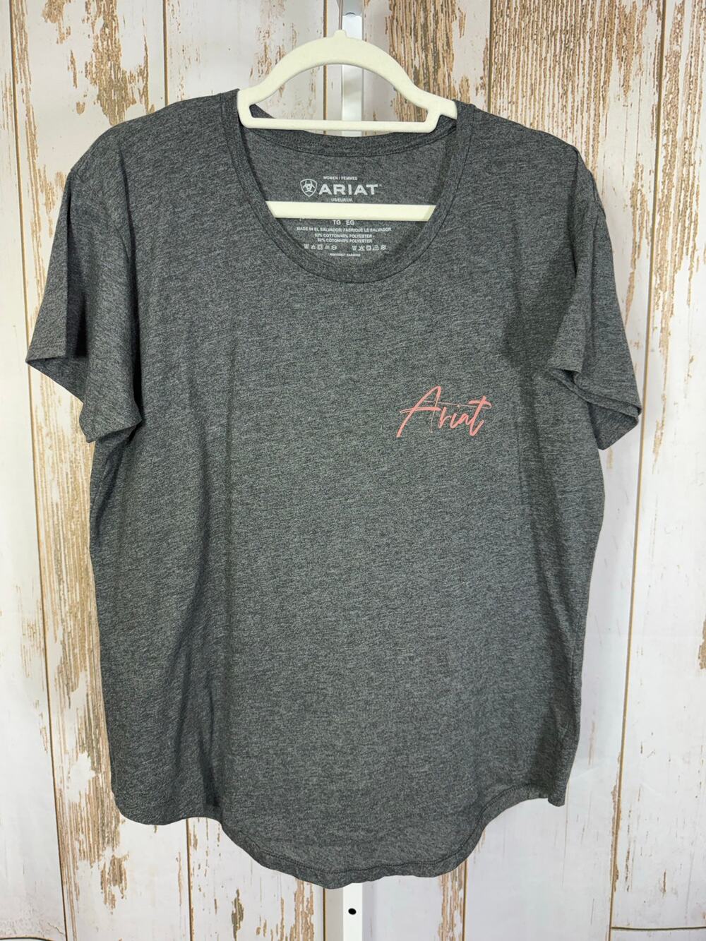 Ariat, Charcoal T-shirt. Size XL. In excellent condition!